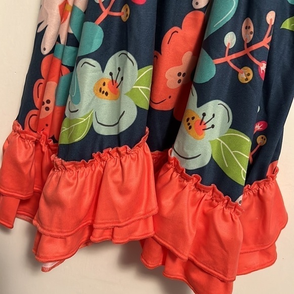 Navy & Coral Print Top With Rosette Detail And Ruffle Shorts - Picture 6 of 13